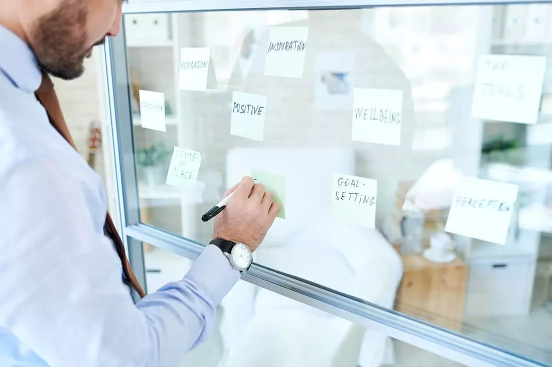 Conheça 5 práticas que podem aumentar a sua produtividade durante o dia e melhorar seu desempenho no trabalho