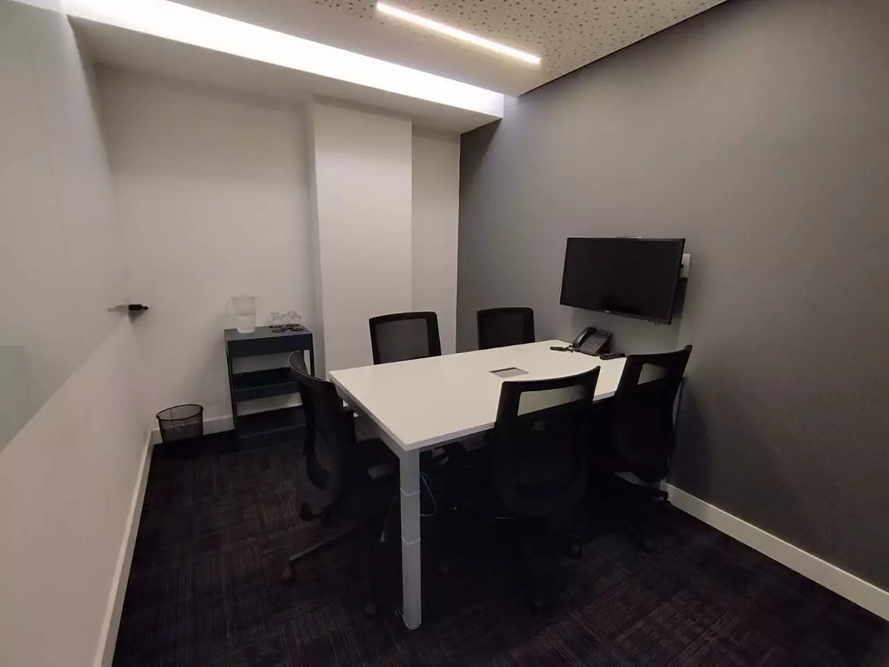 SALA REUNIAO 3 5 PESSOAS 1