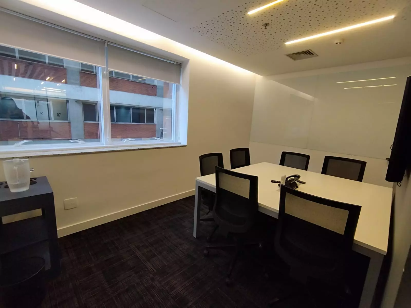 SALA REUNIAO 7 6 PESSOAS