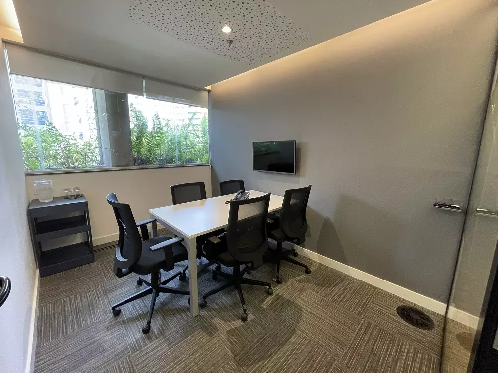Sala reuniao 2 5 pessoas